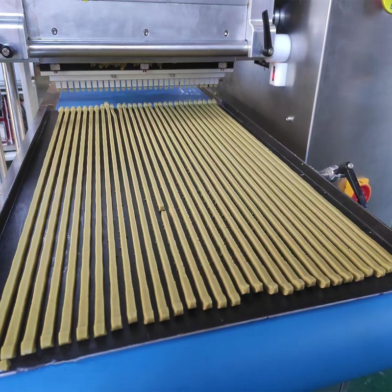 製造者は直接販売を生産する 304 自動クッキーマシン ワイヤー切断クッキーマシン スナックチップス 機械機器