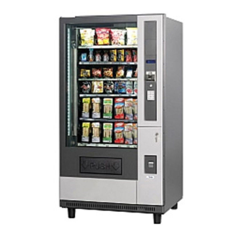 ホテル 地下鉄駅 ショッピングモール 果汁販売機