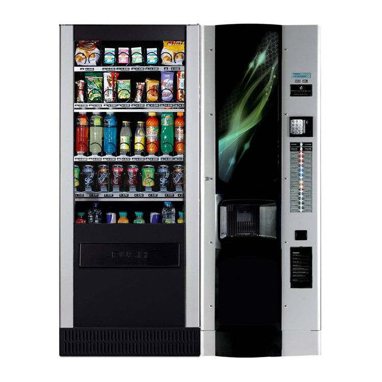 ホテル 地下鉄駅 ショッピングモール 果汁販売機